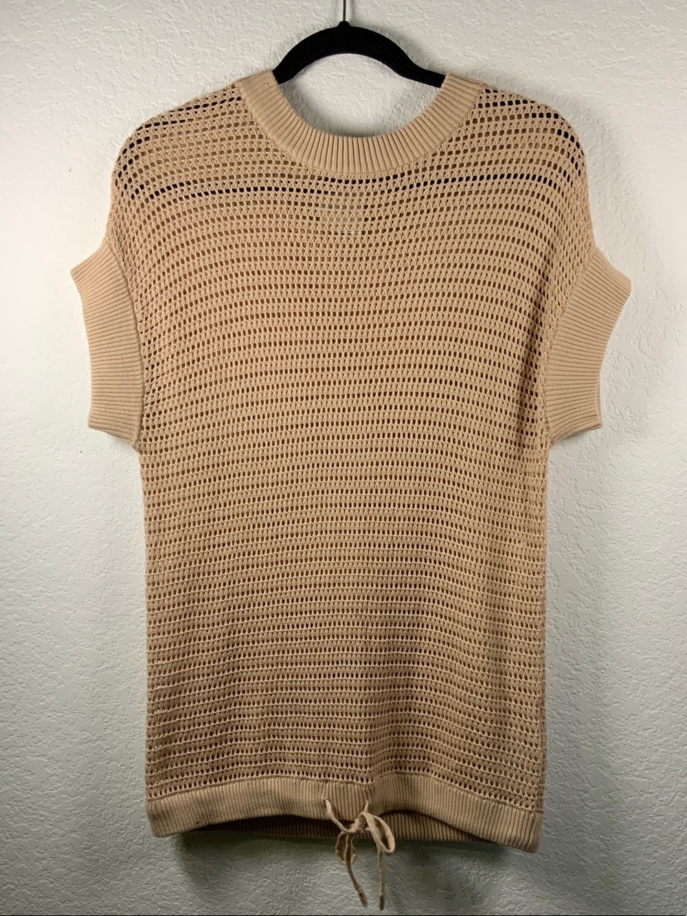 Varley Beige Open-Weave Short Sleeve Knit Top